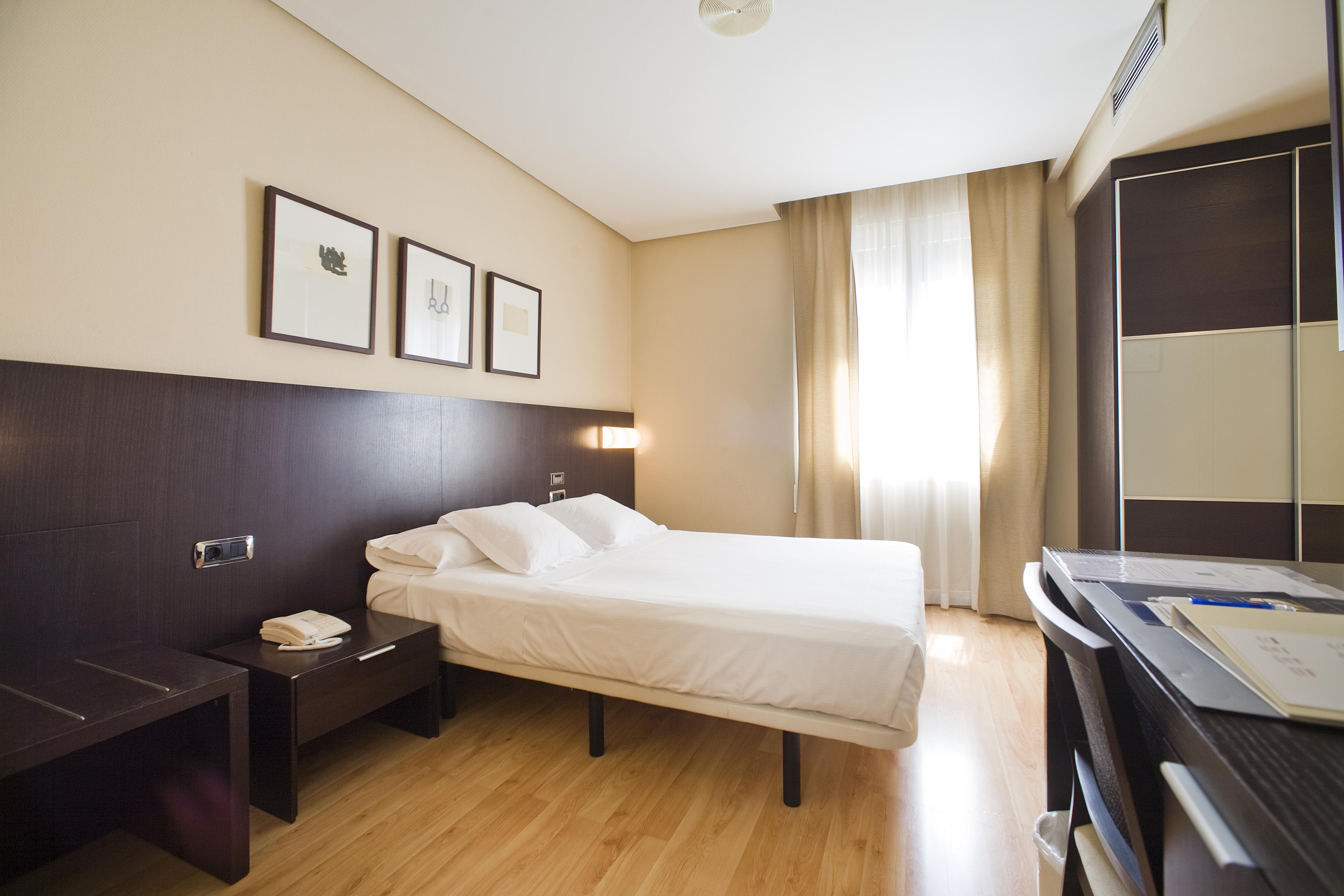 Hotel Sercotel Tudela Bardenas Dış mekan fotoğraf